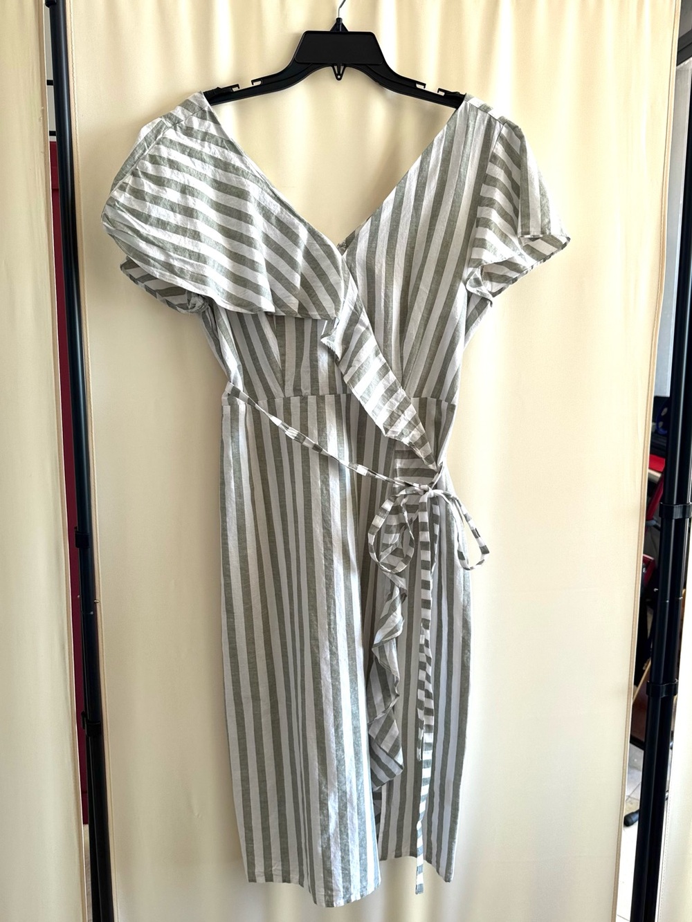Striped Ruffle Trim Midi Dress in Gray and White
